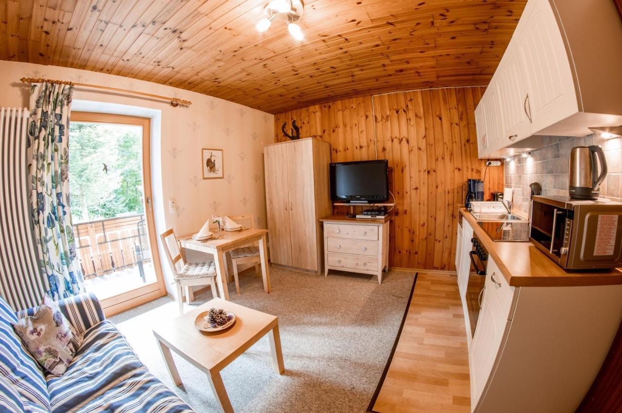 Apartments Haus Martin ไบเออริช ไอเซินชไตน์ ภายนอก รูปภาพ
